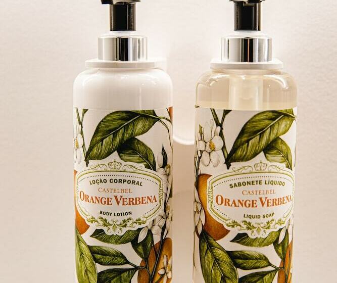 غرفة قياسية ثلاثية, Canadiano Urban Nature