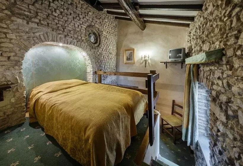 スタンダードシングルルーム, Castello Orsini