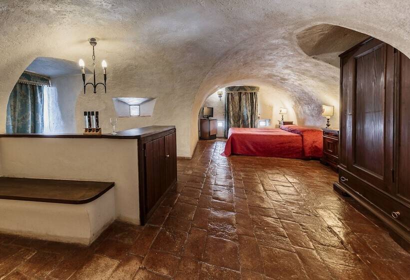 スーペリアールーム, Castello Orsini