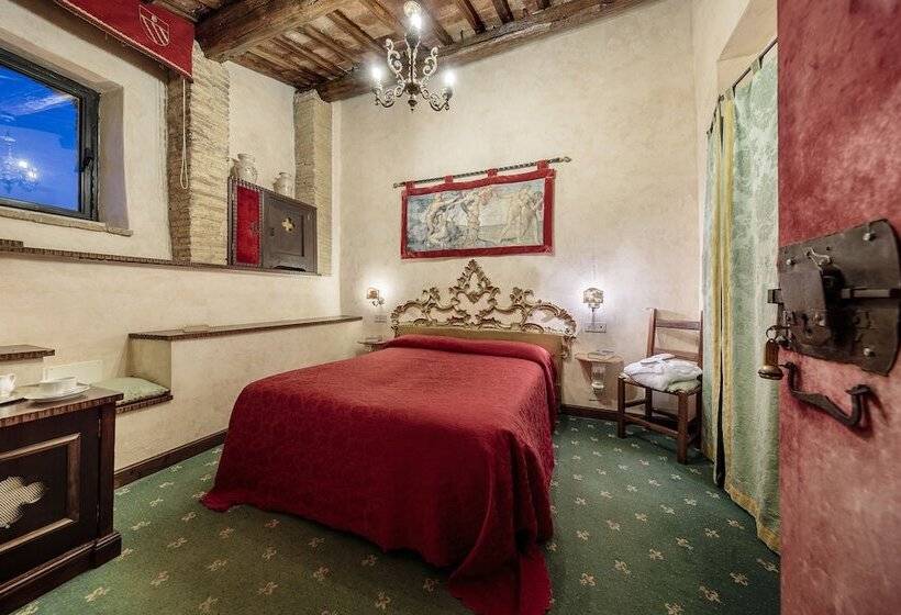 クラシックルーム, Castello Orsini