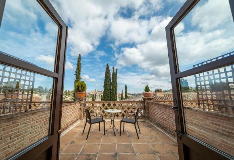 Standard Triple Room with Terrace, Cigarral De Caravantes