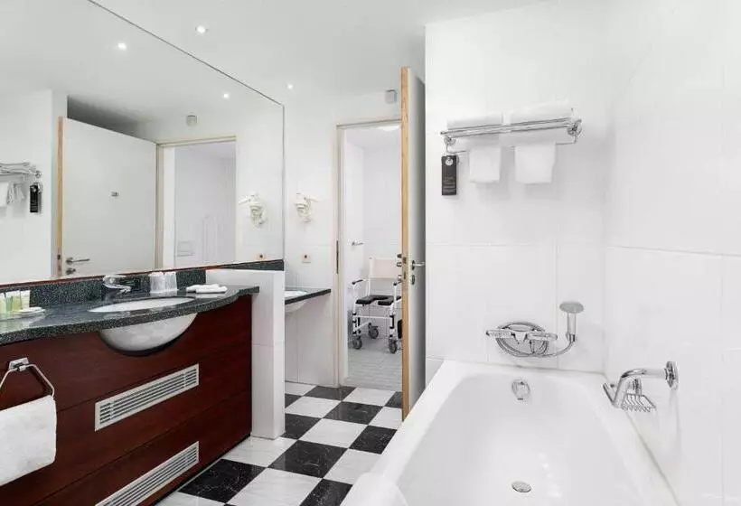 اتاق استاندارد, Courtyard By Marriott Amsterdam Airport