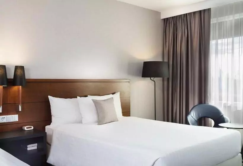 اتاق استاندارد, Courtyard By Marriott Amsterdam Airport