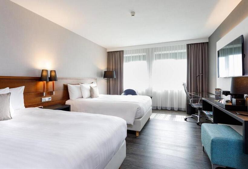 수피리어 룸, Courtyard By Marriott Amsterdam Airport