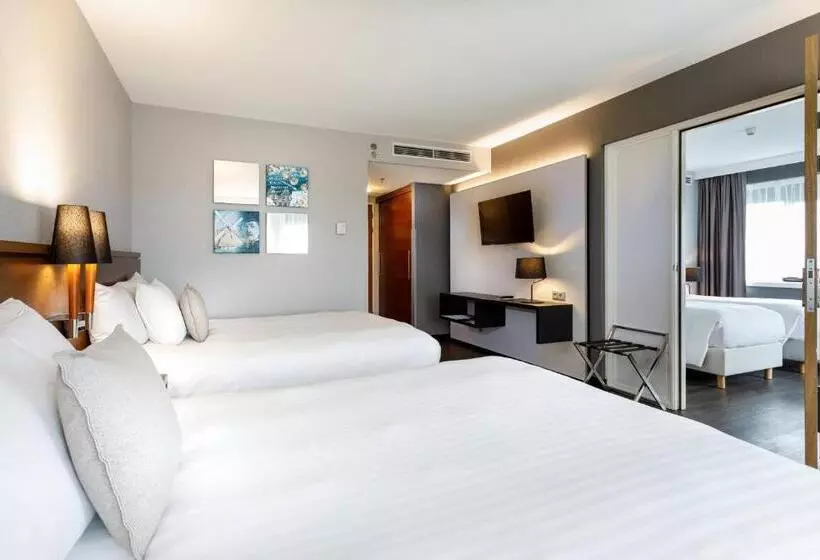 اتاق خانوادگی, Courtyard By Marriott Amsterdam Airport
