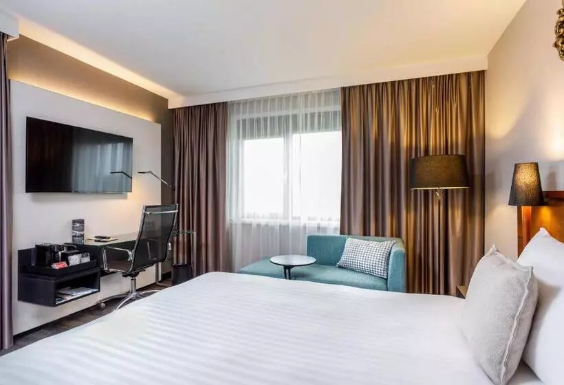 سوییت اجرایی, Courtyard By Marriott Amsterdam Airport