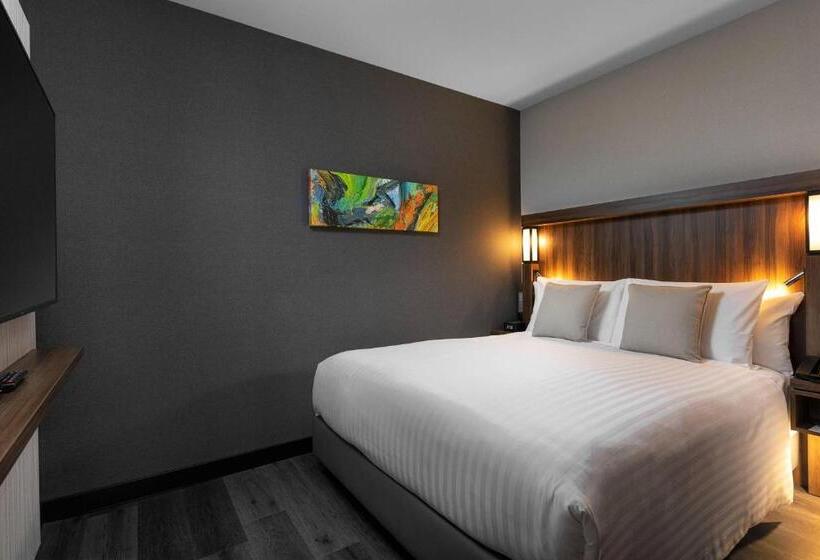 Studio Standard Lit King Size, Courtyard By Marriott Amsterdam Airport