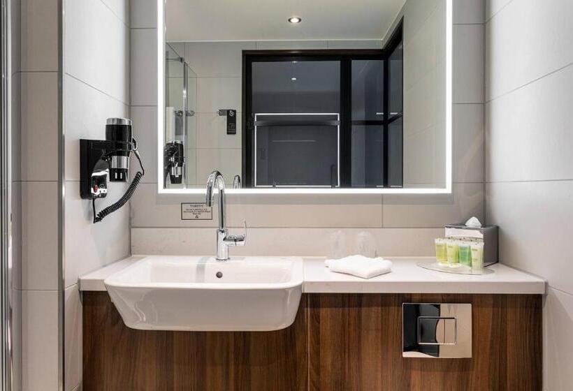 스탠다드 스튜디오 킹침대, Courtyard By Marriott Amsterdam Airport