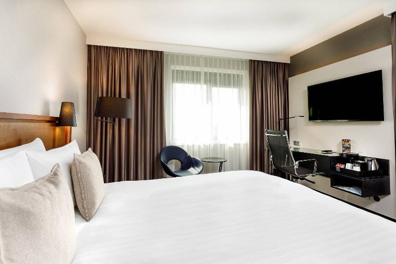 Chambre Supérieure Lit King Size, Courtyard By Marriott Amsterdam Airport