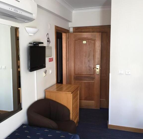 اتاق استاندارد یک نفره, Do Chile