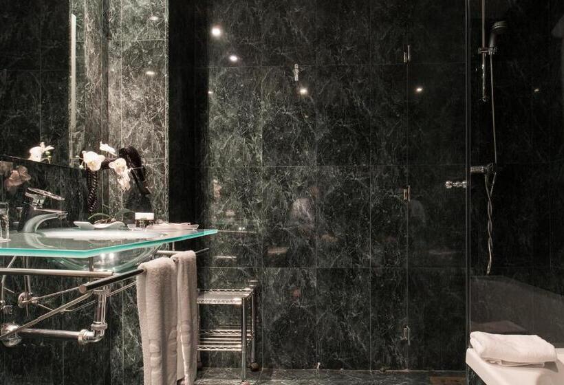 اتاق استاندارد, Exe Cuenca