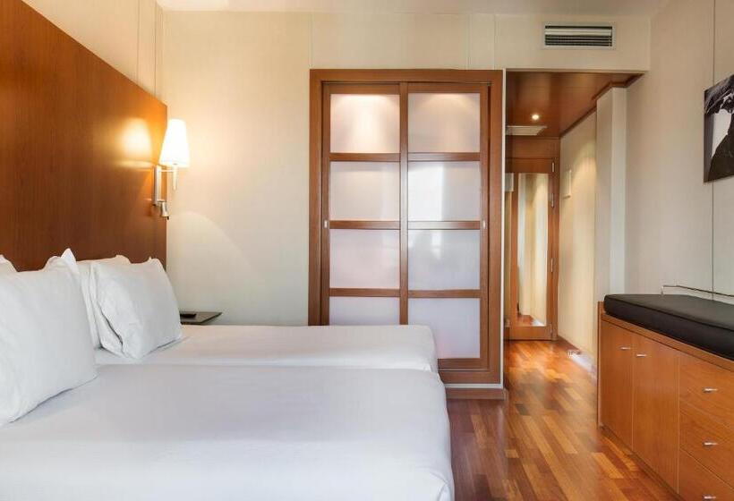 اتاق استاندارد, Exe Cuenca