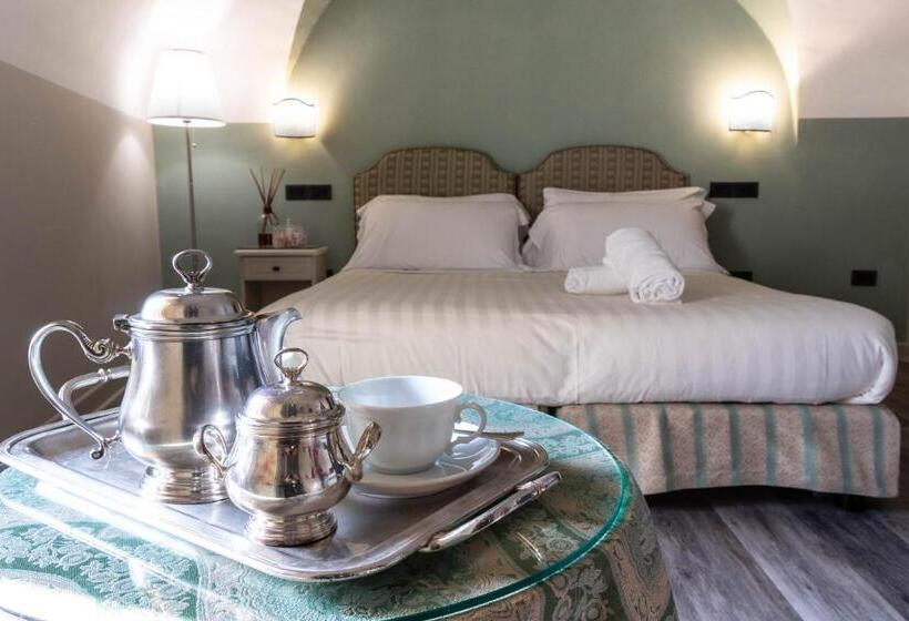 带观景的高级间, Fontebella