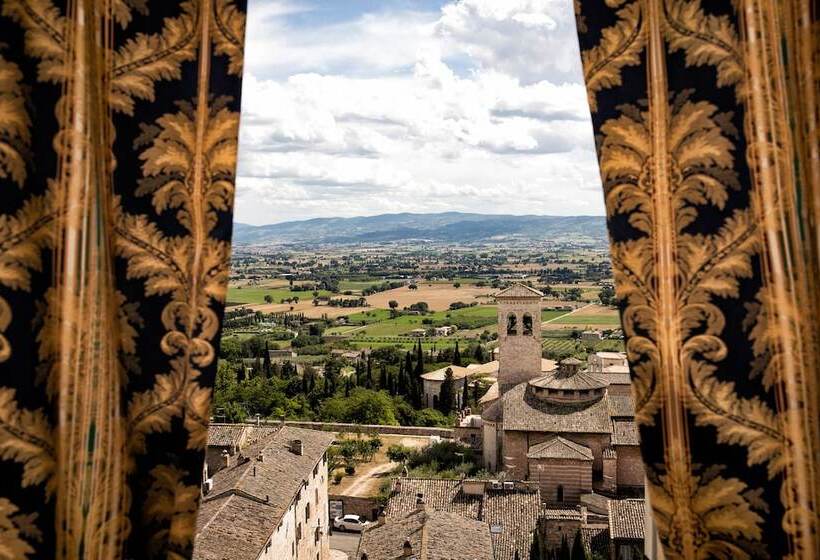 带观景的高级间, Fontebella