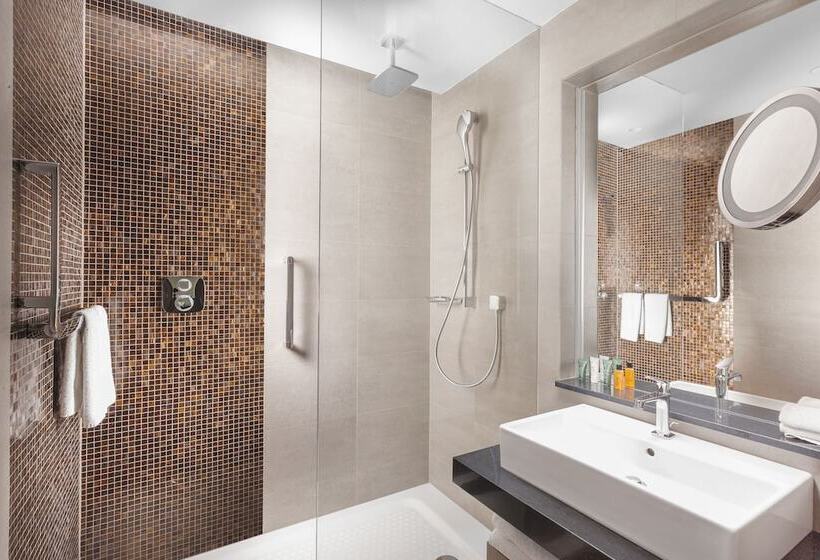 اتاق لوکس, Hilton Prague