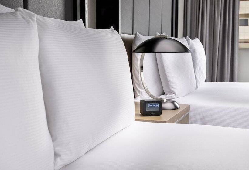 اتاق لوکس, Hilton Prague