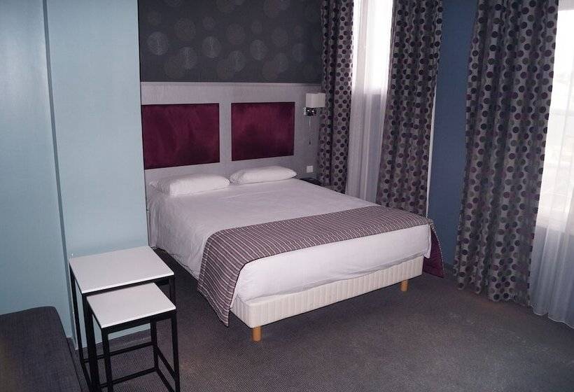 스탠다드 룸, Hôtel L'univers