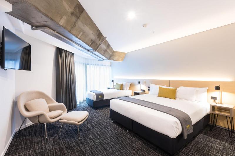 프리미엄 트리플 룸, Song Hotel Sydney