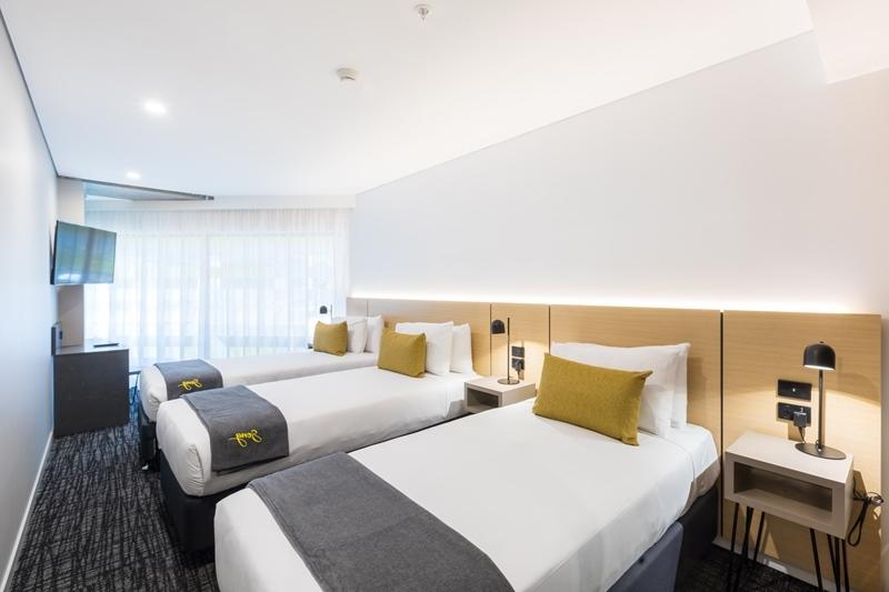 프리미엄 트리플 룸, Song Hotel Sydney