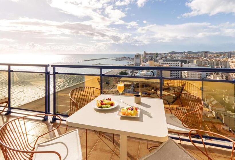 جناح جونيور, Yaramar  Adults Recommended