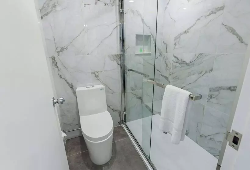 デラックスルーム, Travelodge By Wyndham Quebec City Hotel & Convention Centre