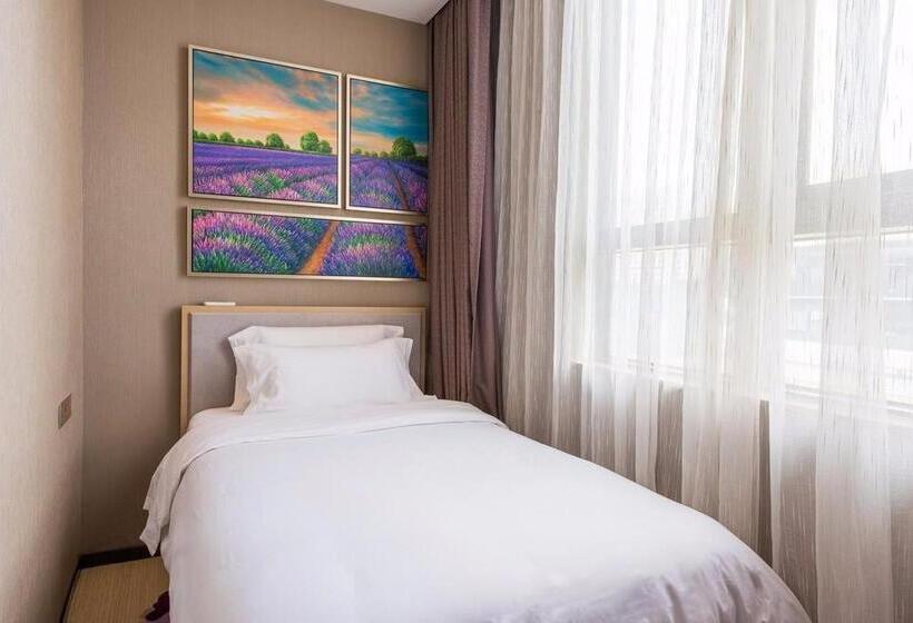 חדר משפחתי, Lavande