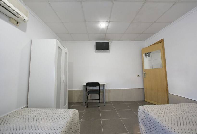 Номер Стандарт Индивидуальный Совместная Ванная, Pensión Tere Playa