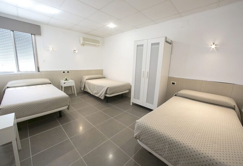 Номер Стандарт Индивидуальный Совместная Ванная, Pensión Tere Playa