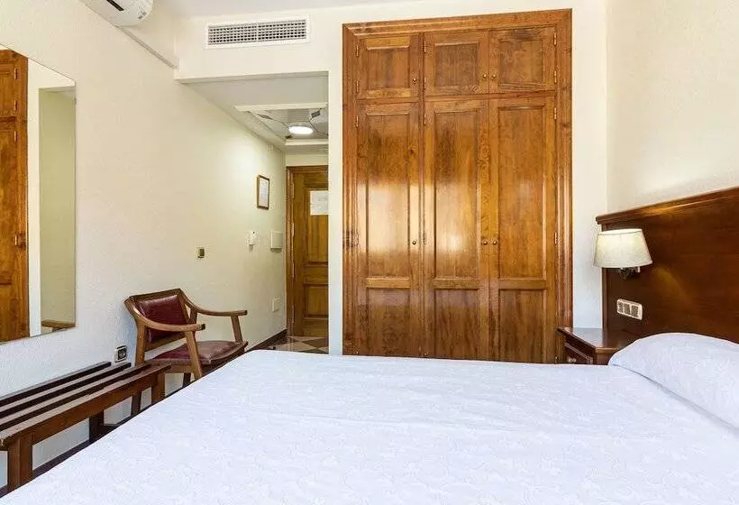 اتاق استاندارد یک نفره, Avenida Tropical By Bossh! Hotels