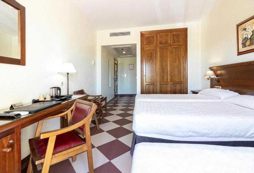 חדר סטנדרט לשלושה, Avenida Tropical By Bossh! Hotels