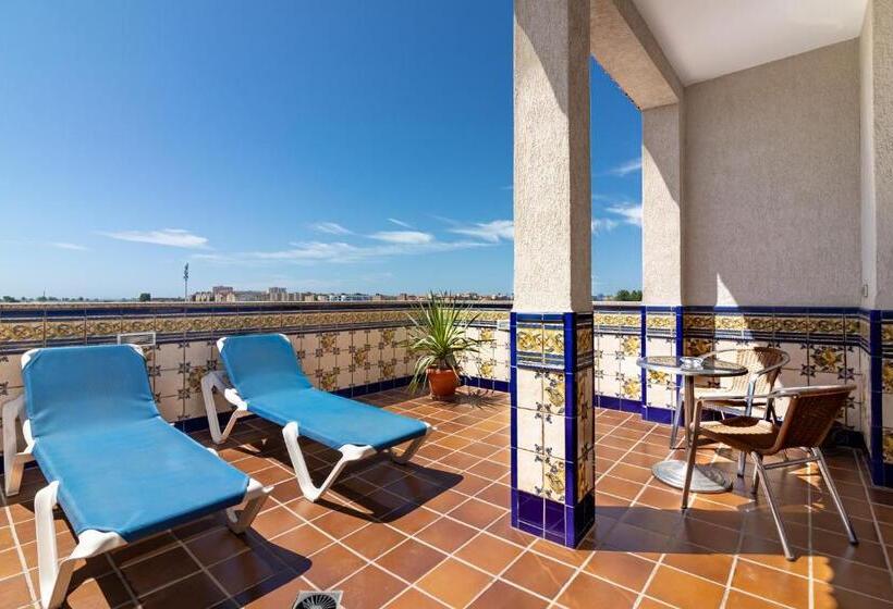 סוויטה, Avenida Tropical By Bossh! Hotels