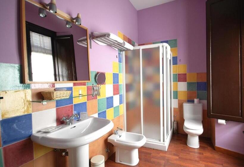 اتاق سوپریور, Casa De Los Azulejos