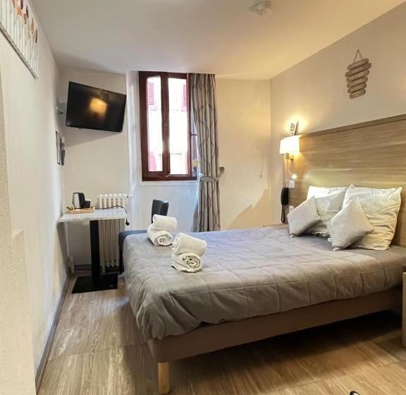 غرفة أساسية, Hôtel Du Cheval Blanc Barcelonnette