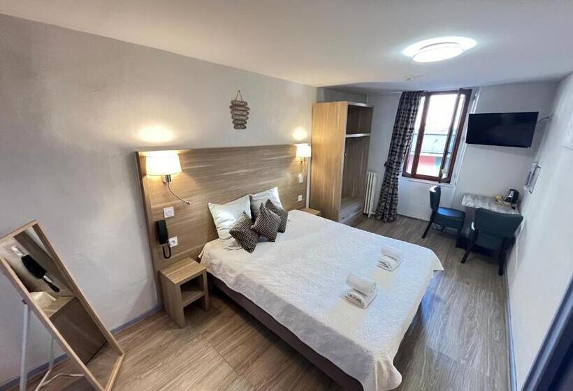 غرفة أساسية, Hôtel Du Cheval Blanc Barcelonnette