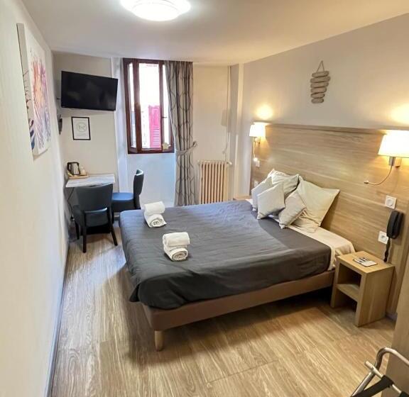 غرفة أساسية, Hôtel Du Cheval Blanc Barcelonnette