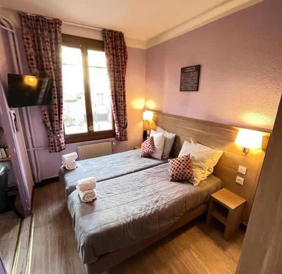 带城市景观的标准间, Hôtel Du Cheval Blanc Barcelonnette