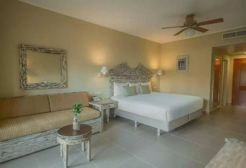 スタンダードルーム, Iberostar Waves Dominicana