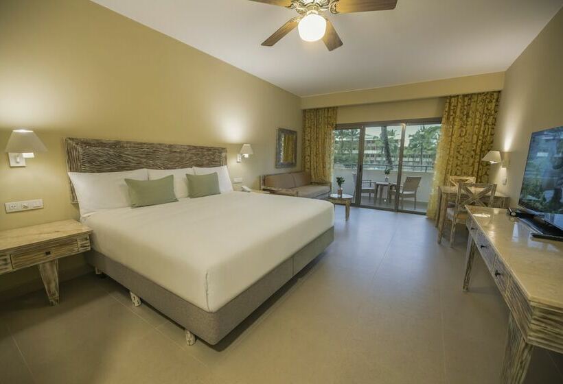 带观景的标准间, Iberostar Waves Dominicana
