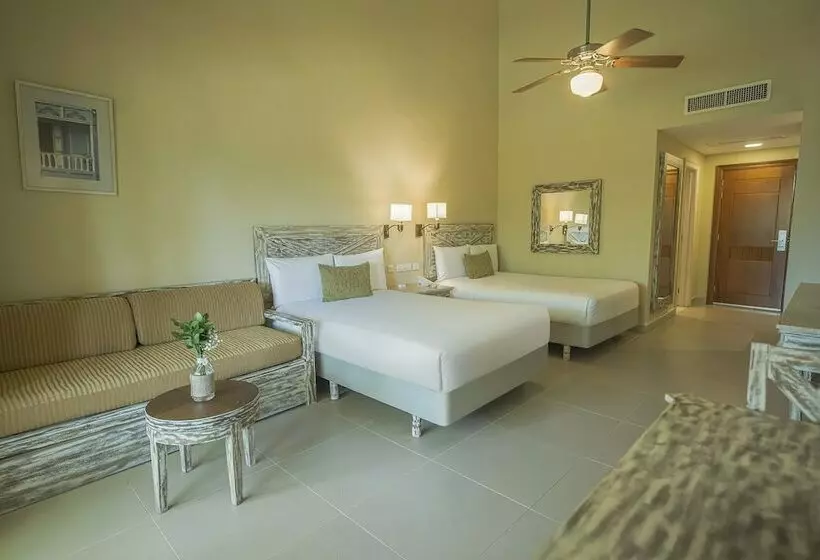 シングルデラックスルーム, Iberostar Waves Dominicana