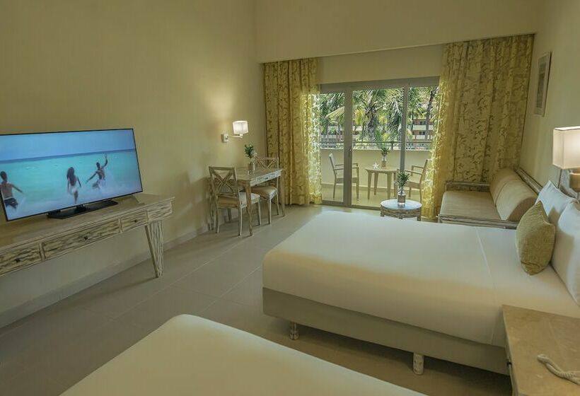 带观景的标准间, Iberostar Waves Dominicana