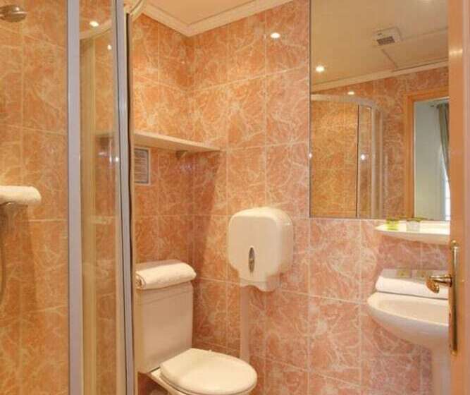 חדר סטנדרט, L Esterella