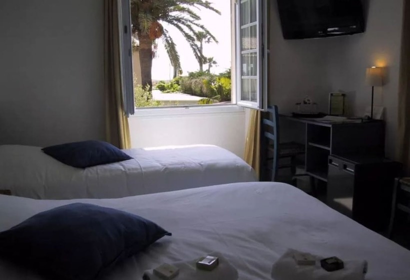 חדר סטנדרט לשלושה, L Esterella