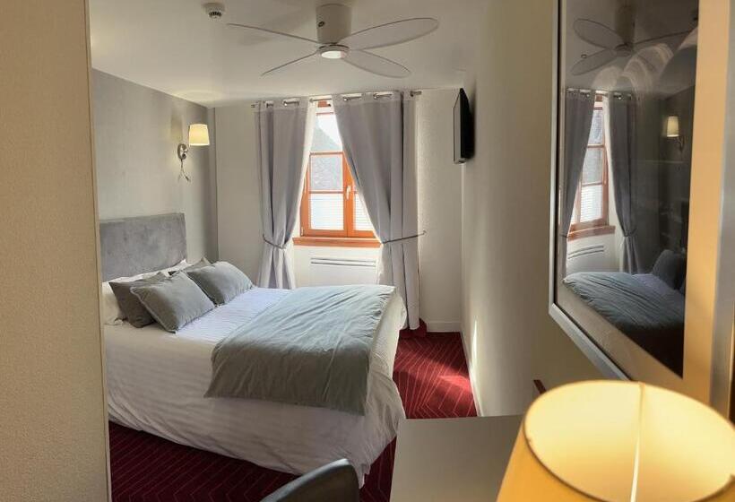 Номер Стандарт, Logis Hôtel Des Messageries