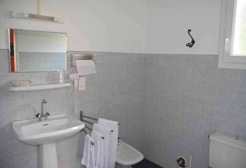 Номер Стандарт Трехместный, Relais Du Bois Du Four