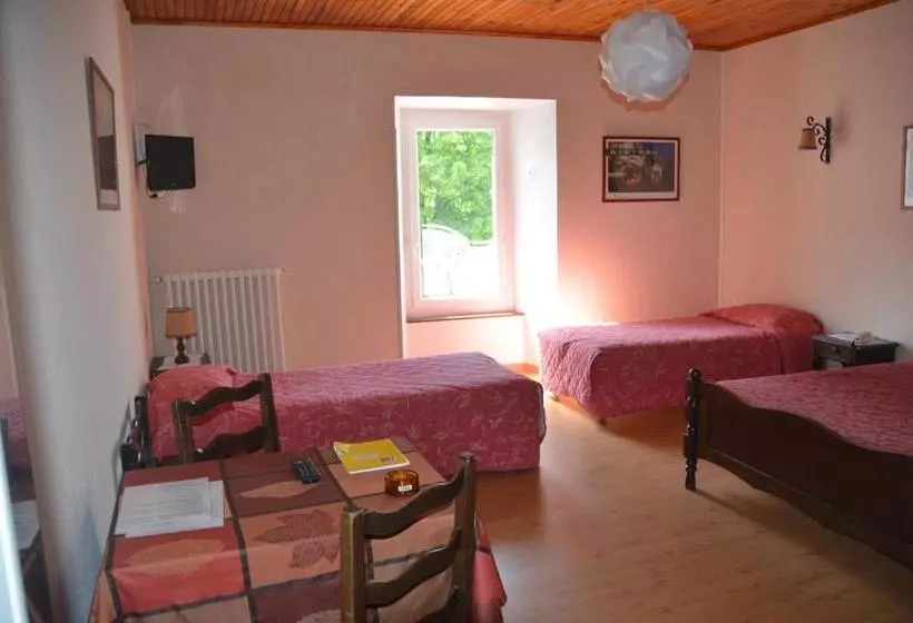 ファミリールーム, Relais Du Bois Du Four