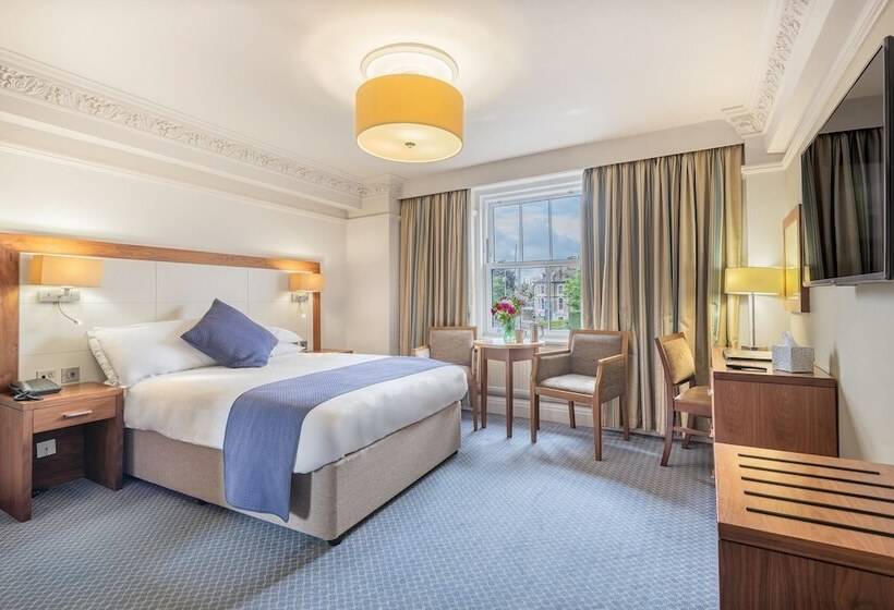 חדר סטנדרט, The Riverside