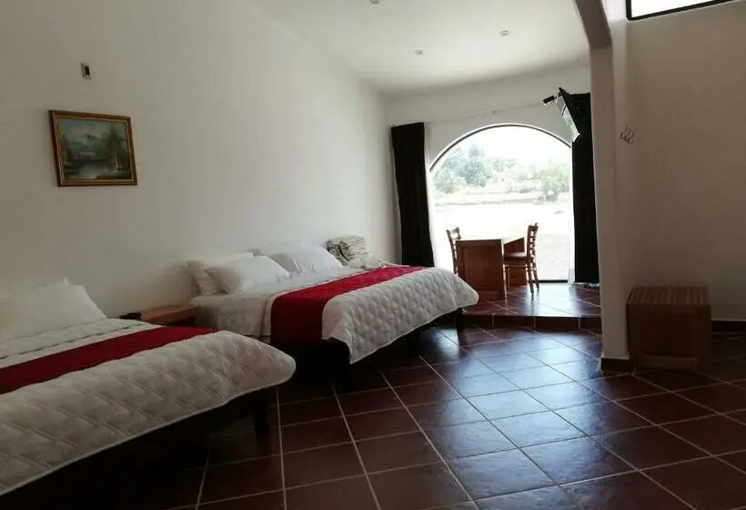 ファミリールーム, Hacienda Maxdá