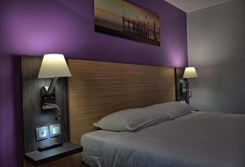 クラシックルーム, Contact Hotel Restaurant Bleu France   Eragny Cergy