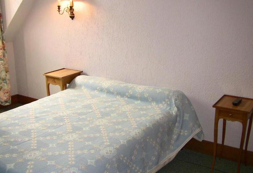 חדר סטנדרט, Logis Hôtel Auberge Des Potiers