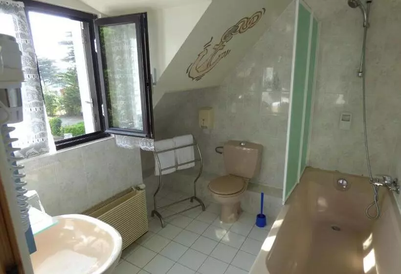 اتاق استاندارد, Castel Moor